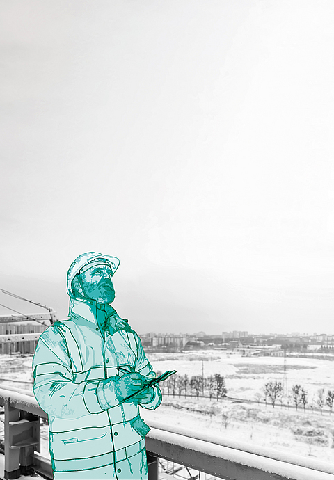 Illustration eines Bauarbeiter mit Schutzhelm und Winterjacke, der ein Klemmbrett hält. Er steht auf einer mit Schnee bedeckten Baustelle.
