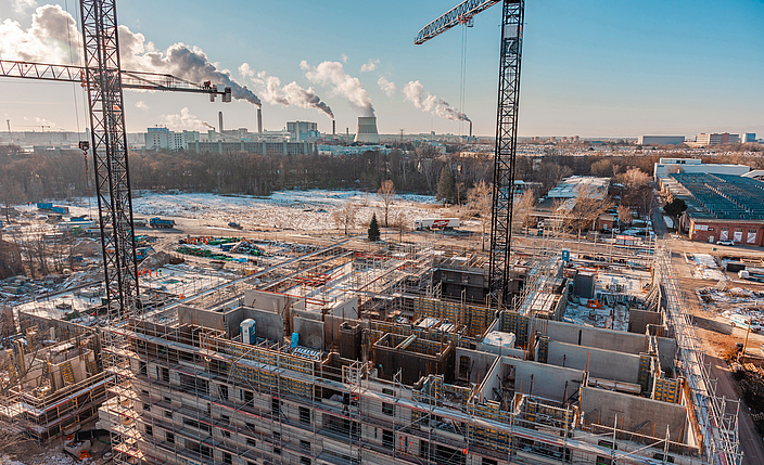 Gebäuderohbau auf der Insel Gartenfeld in Berlin.