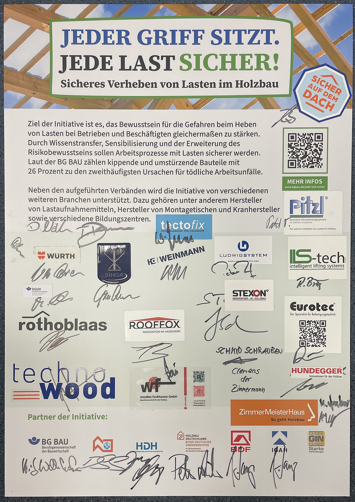 Urkunde mit Unterschriften und Logos der Unterzeichnenden der Initiative "jede Last sicher". 