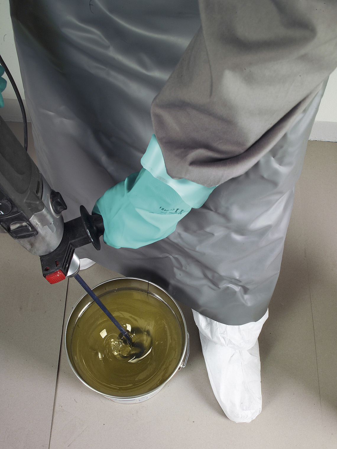 Verarbeitung von Epoxidharzen. 