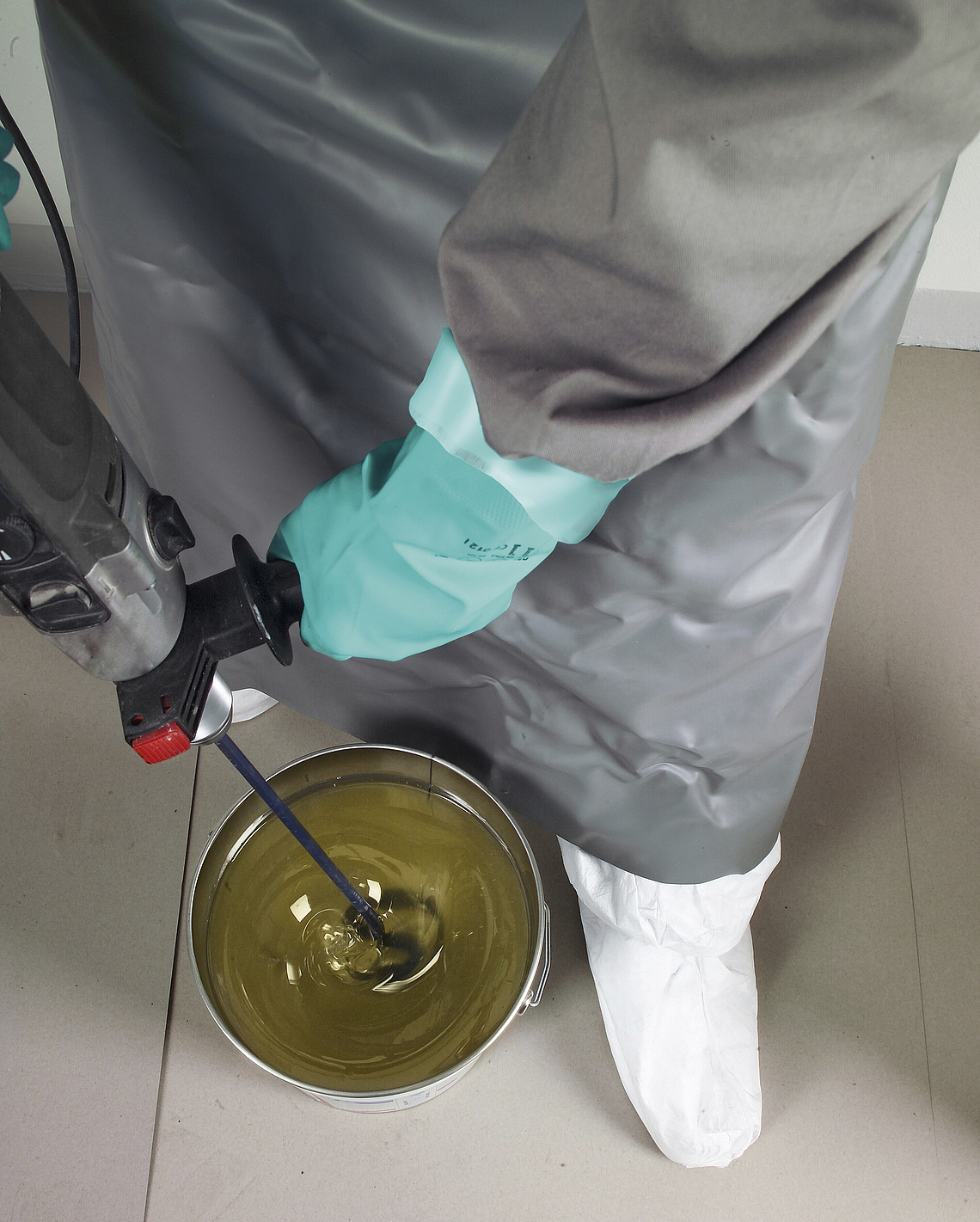 Verarbeitung von Epoxidharzen. 